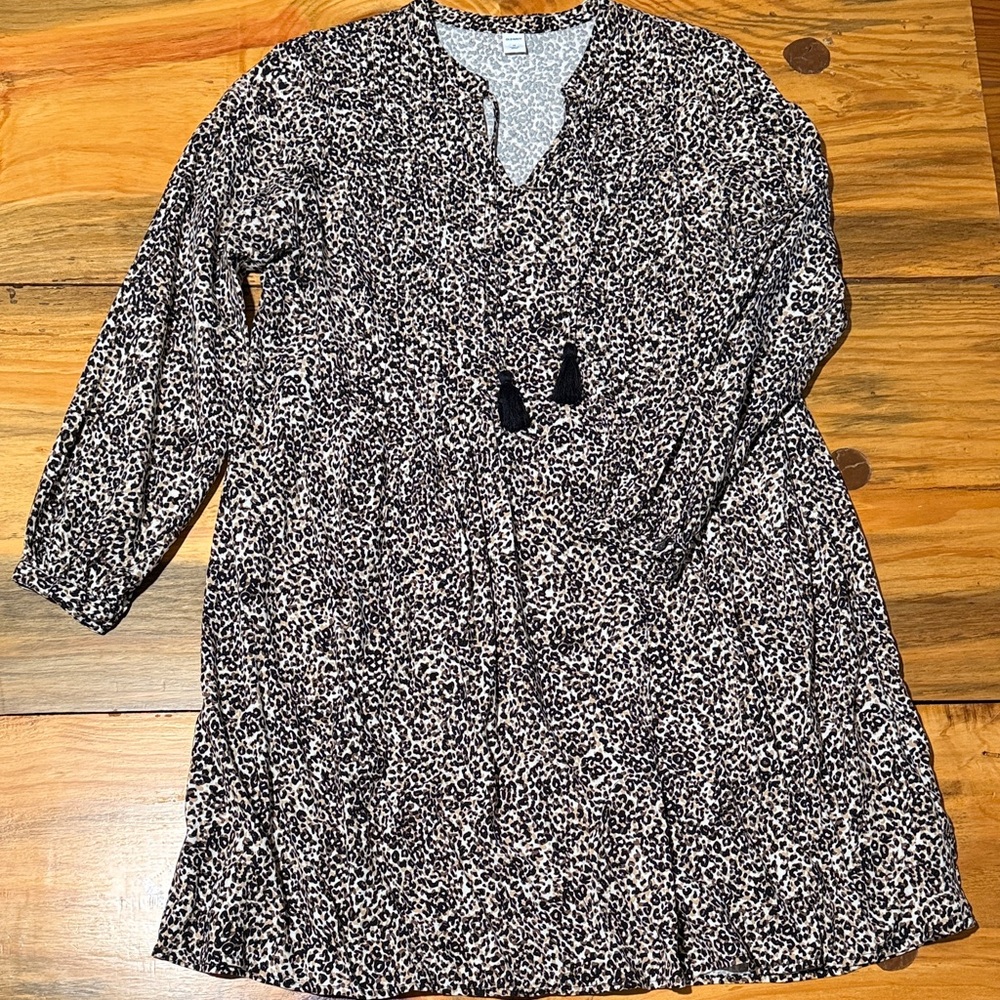 Old Navy Brown and Black Leopard-Print V-Neck Tunic Dress